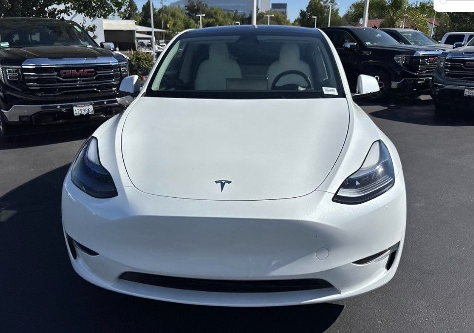 tesla model y 2025 7SAYGDEE9SF245820 image tesla model y 2025 7SAYGDEE9SF245820 image